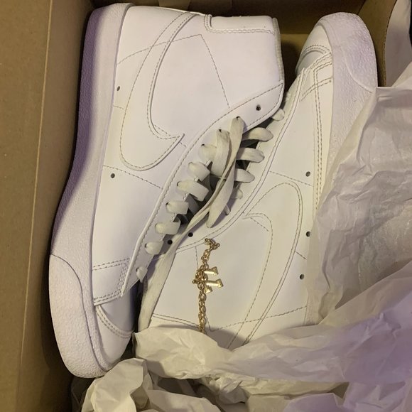 Nike Shoes - NIke Blazers Mid Tops White Gold Chains Size 8